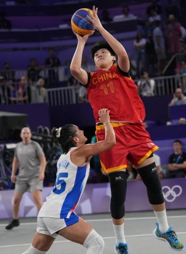 山东泰山新教练人选已确认，韩鹏喜气洋洋，球队未来规划也已确定（山东泰山锁定新帅人选，韩鹏笑逐颜开，球队未来蓝图已敲定）